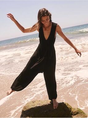 Free People Movement  Sleeveless Jumpsuit NWT Size M Retail$148
